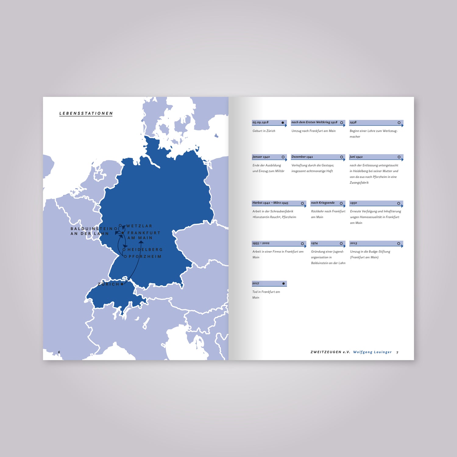 Aufgeschlagenes Magazin: Eine Landkarte und Übersicht mit Jahreszahlen.
